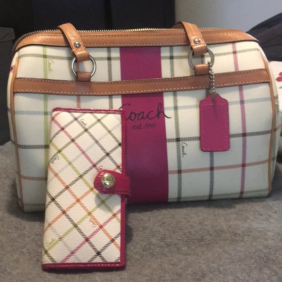 Colorful Coach bag!! - Picture 4 of 8